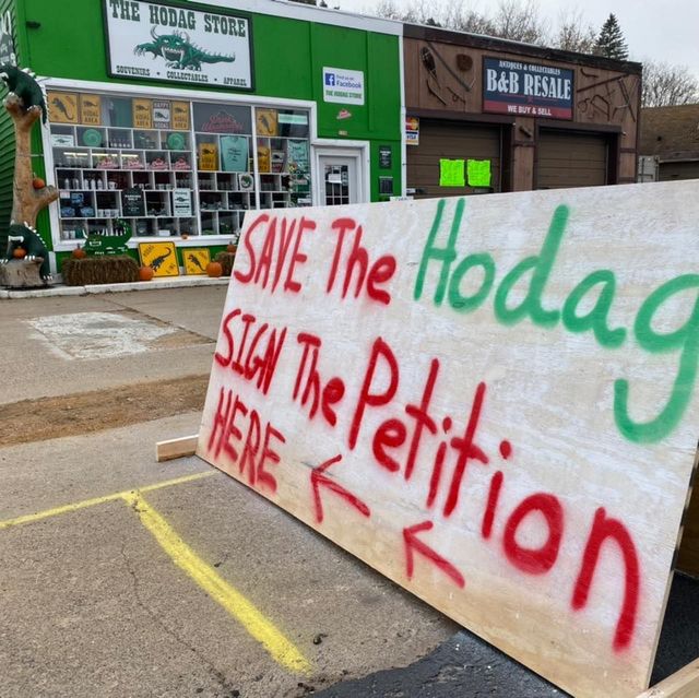 Rhinelander's Hodag Store Robbed by Carmen Sandiego